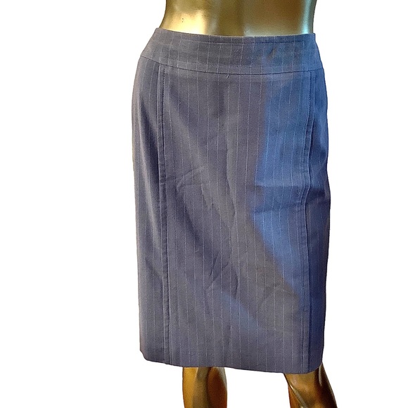 Skirt Suit Blue Gray Pinstripe Harve’ Bernard Size 10/12 - Picture 2 of 16